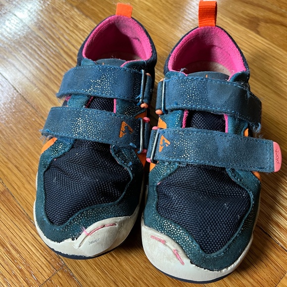 Plae "Ty" sneaker, size 10.5 - Picture 2 of 5